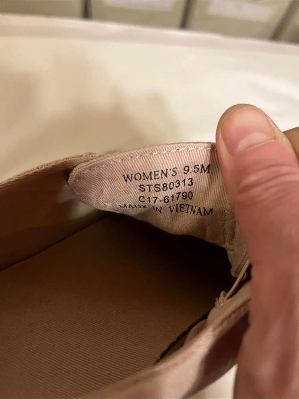 Sperry Women’s Canvas Slip-On Sneakers in Blush Pink